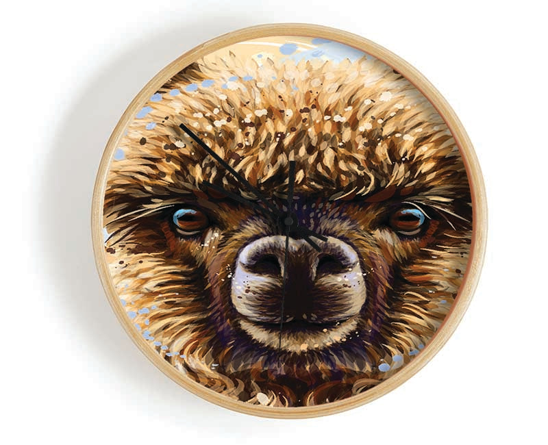 Alpaca Stare clock made from natural bamboo with a round face, available in black, white, and natural frame colors.