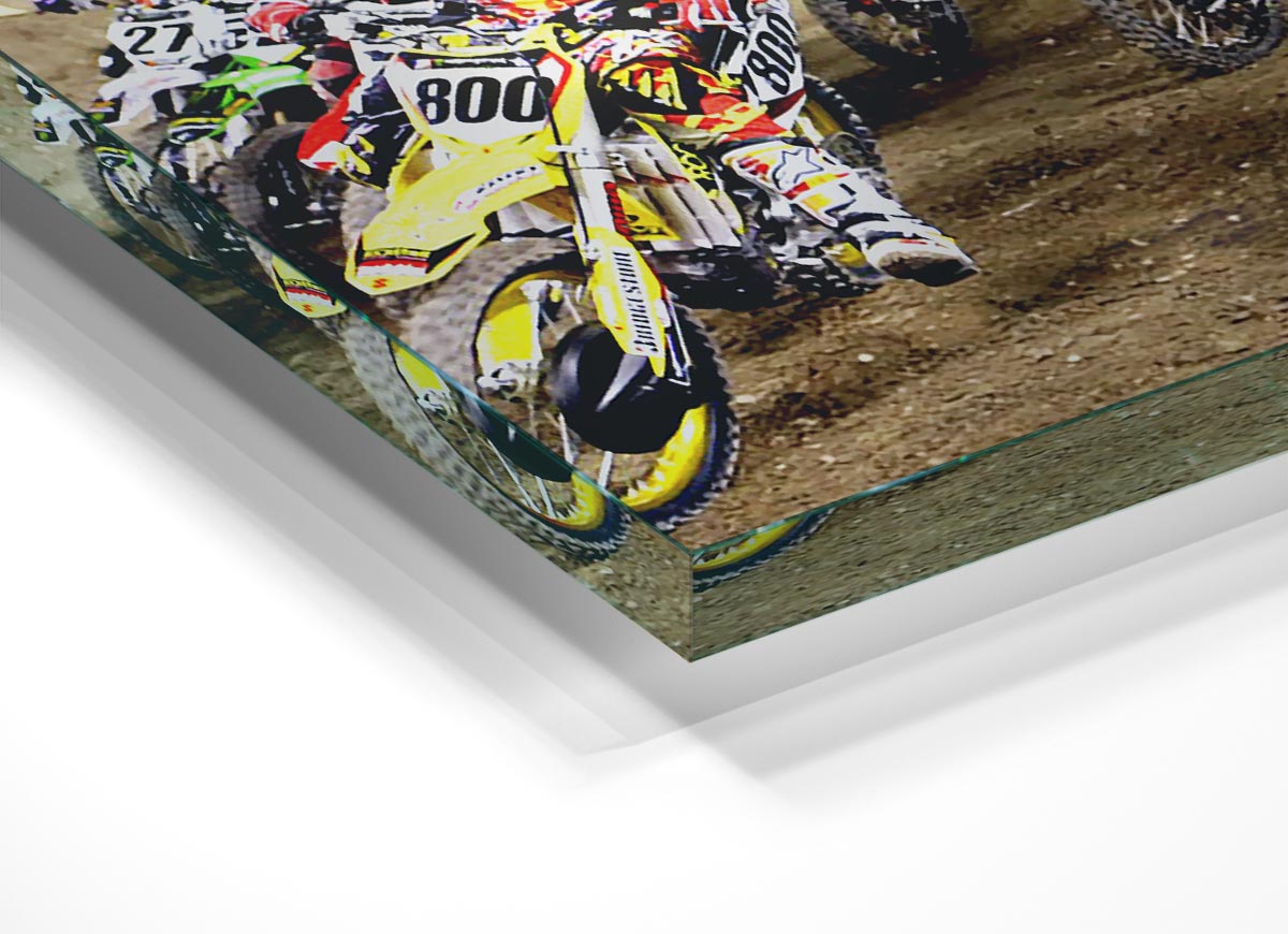 Ama Motorcross glass print featuring vibrant colors and modern design, perfect for stylish home decor.