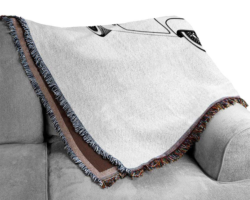 American Classic 13 throw blanket made from 100% cotton, featuring a thermal weave for breathability and a luxurious finish, perfect for any interior.