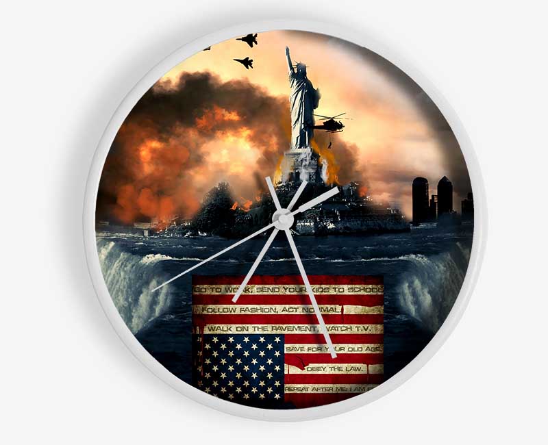 American Liberty clock made from natural bamboo with a round face, available in black, white, and natural frame colors.