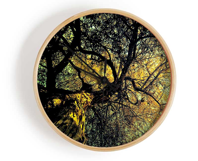 A stylish Ancient Tree clock made from natural bamboo, featuring a round face and available in black, white, and natural frame colors.