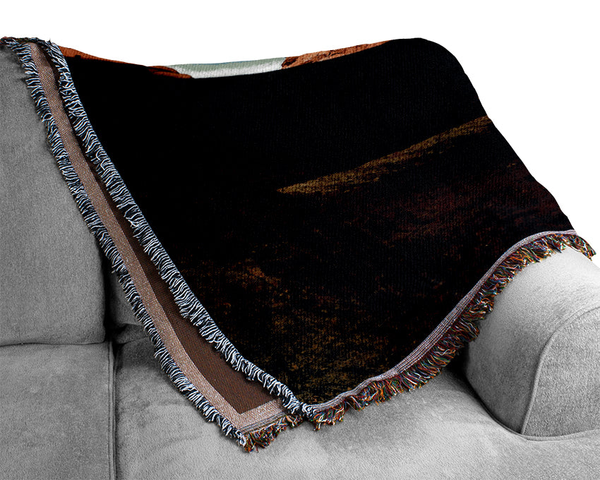 Arch Rock Night throw blanket made from 100% cotton, featuring a luxurious thermal weave in a classic design, perfect for home decor.