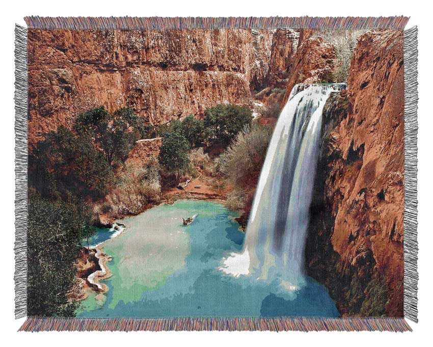 Arizona Waterfalls throw blanket made from 100% cotton, featuring a luxurious thermal weave design in a classic style.