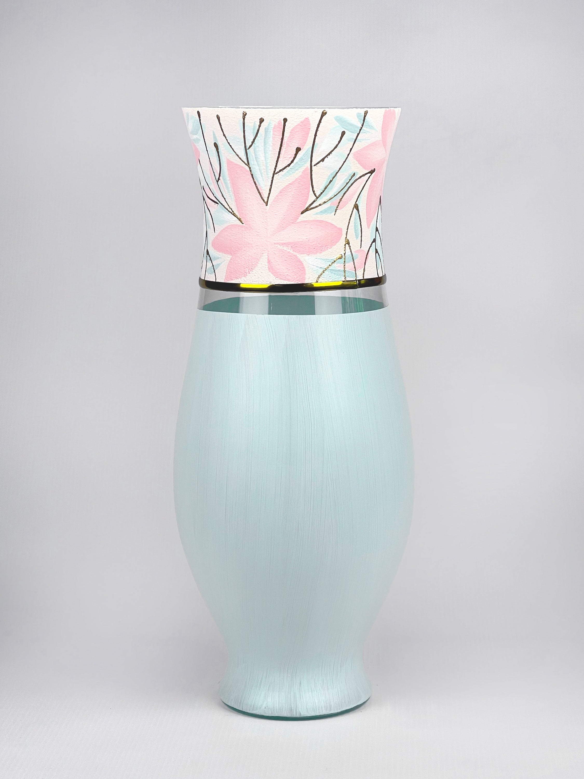 Art decorative glass vase 8290/400/sh164.2, hand-painted with unique designs, showcasing vibrant colors and intricate patterns.