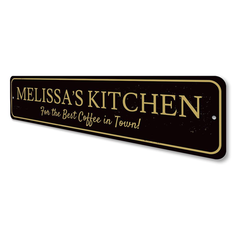 A decorative aluminum sign reading 'Best Coffee in Town', showcasing vibrant colors and a stylish design, perfect for cafes and restaurants.