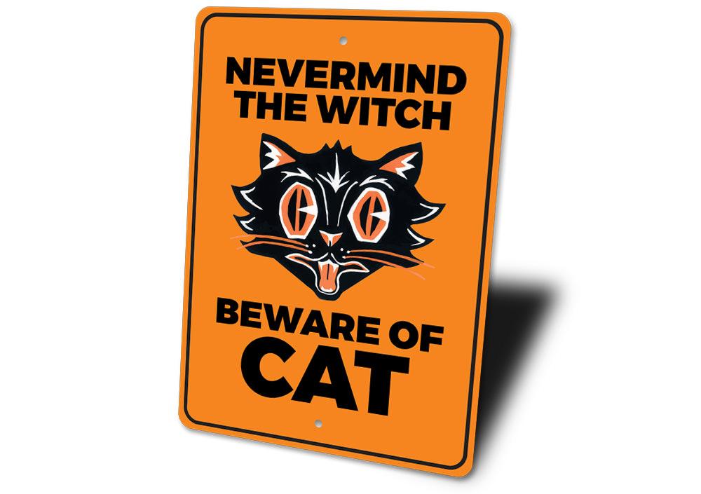 Beware of Black Cat decorative sign made of aluminum, featuring spooky Halloween design, perfect for home decor.