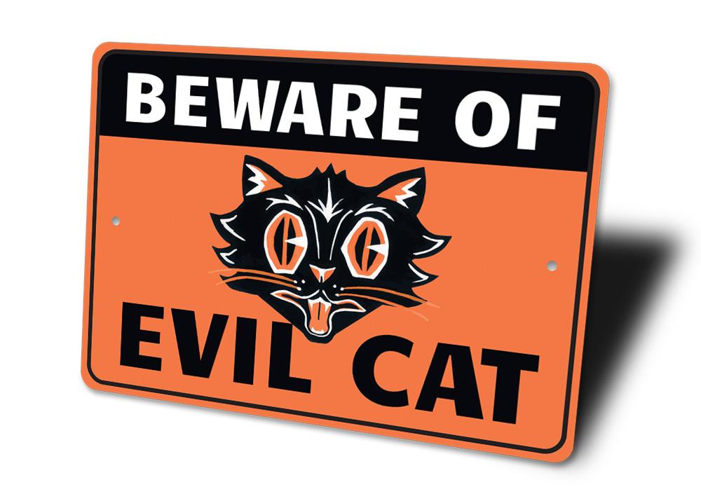 Beware of Evil Cat Sign made from high-quality aluminum, featuring spooky design perfect for Halloween decorations.