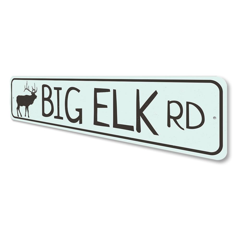 Big Elk Road Sign made of durable aluminum, showcasing a rustic design perfect for lakehouses.