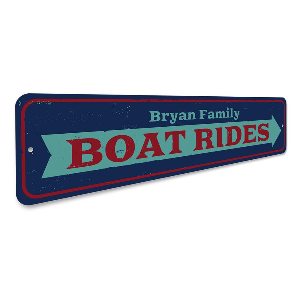 Boat Rides Arrow Sign made of high-quality aluminum, featuring a vibrant design perfect for beach-themed decor.