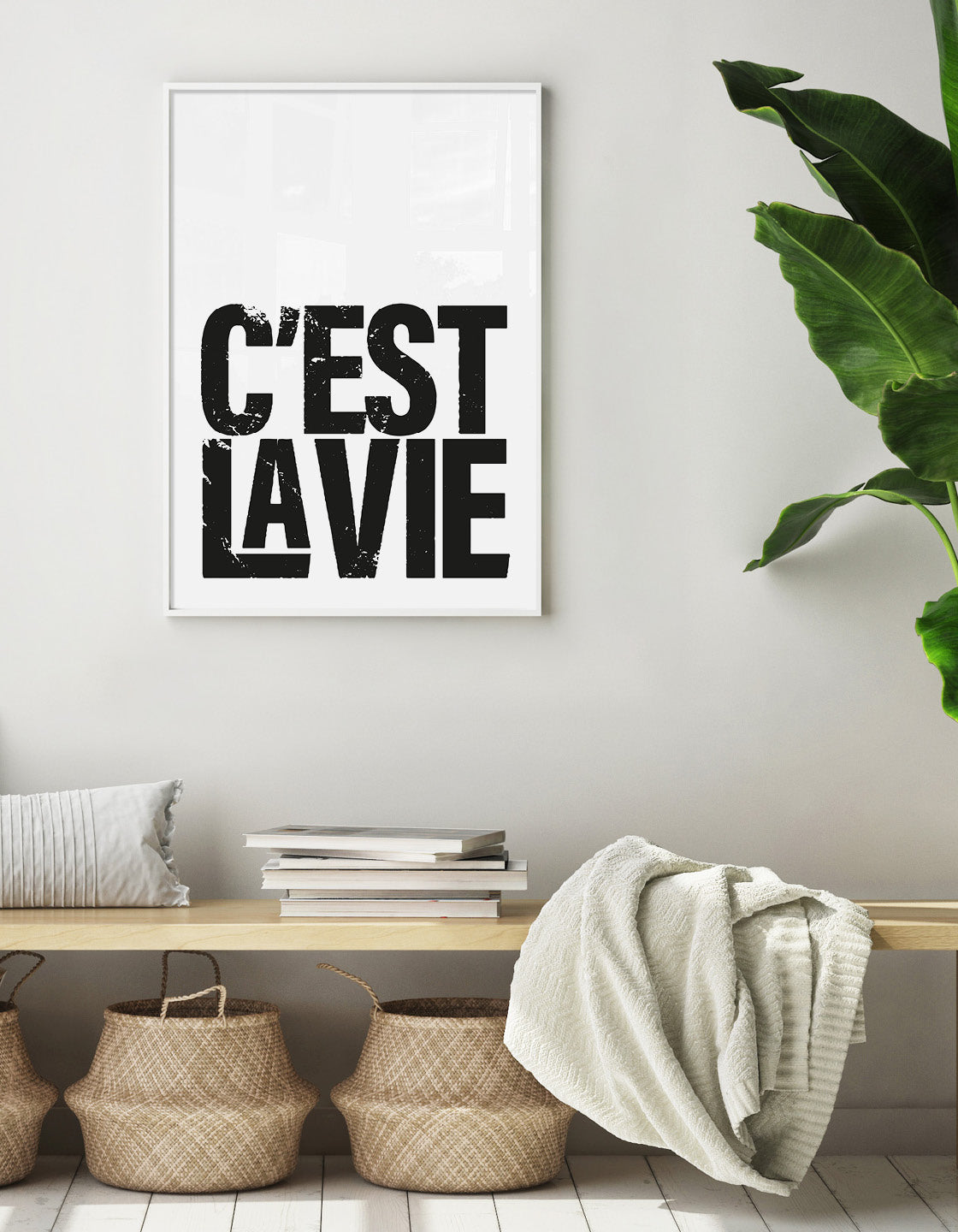 A stylish 'C'est la vie' print showcasing elegant typography, perfect for home decor.