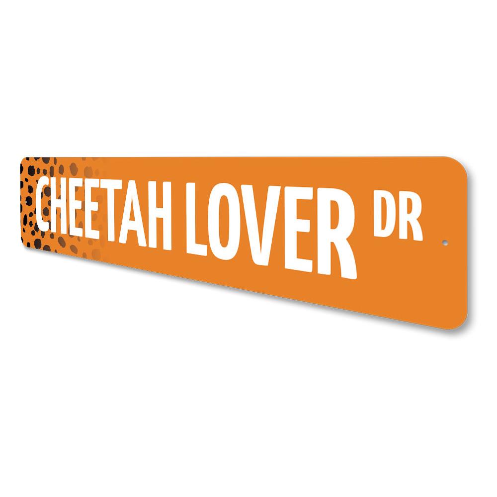 Cheetah Lover Street Sign made of high-quality aluminum, featuring a vibrant design perfect for home decor.