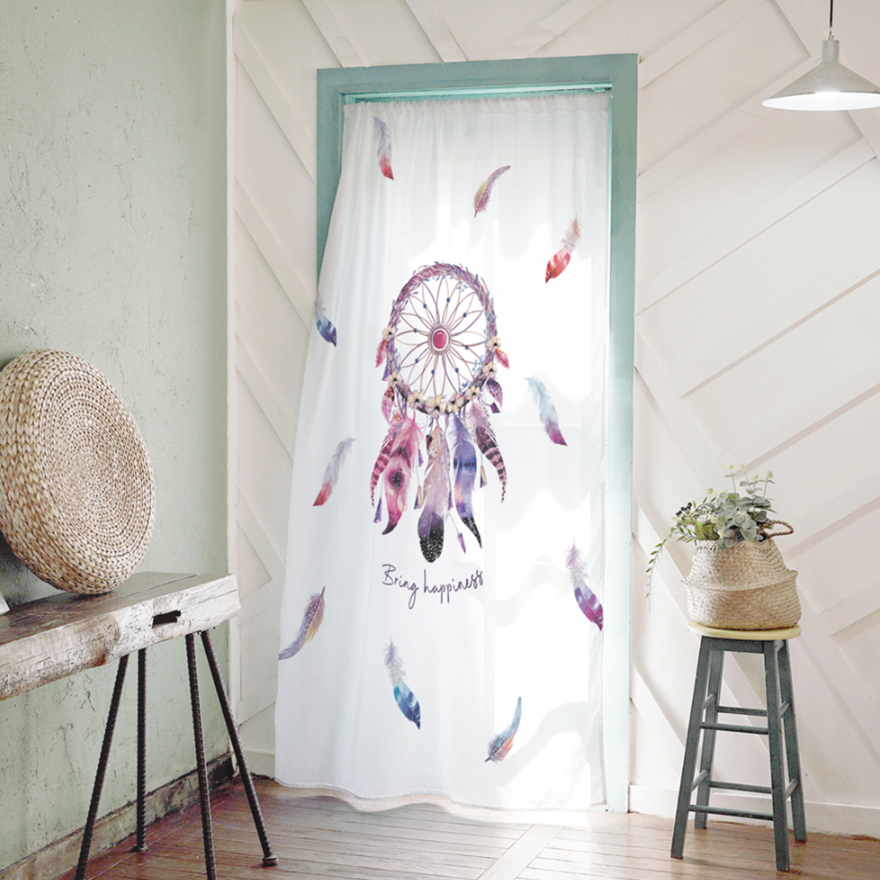 Dream Catcher 140cm x 200cm featuring vivid prints and a soft, sturdy material, designed for year-round use and easy installation.