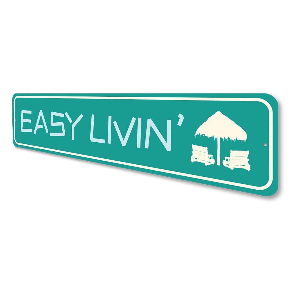 Easy Livin' Beach Sign made of quality aluminum, featuring a beach-themed design, perfect for home decor.