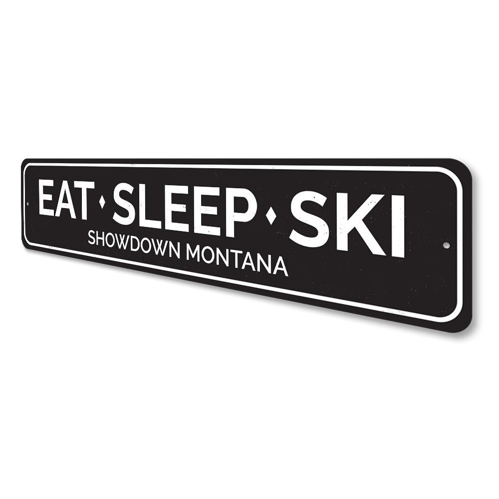 Eat Sleep Ski Sign made of durable aluminum, featuring a stylish design perfect for ski enthusiasts, ideal for wall decoration.