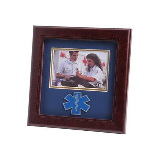 EMS Medallion Landscape Picture Frame displaying a 4x6 photo with blue matting and gold trim.