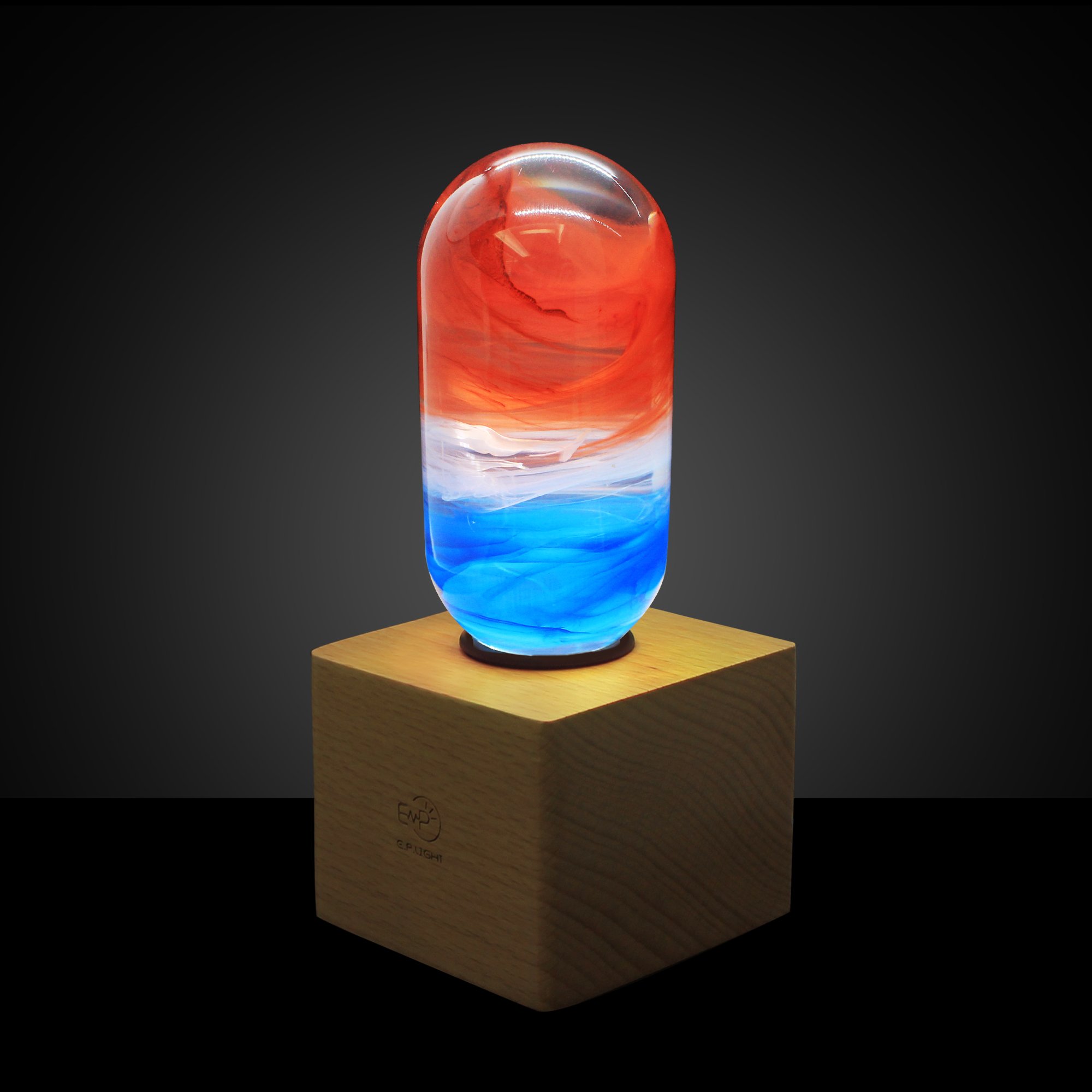 EP LIGHT - Sunrise handcrafted LED bulb with unique resin design, showcasing vibrant colors and intricate paint curves.