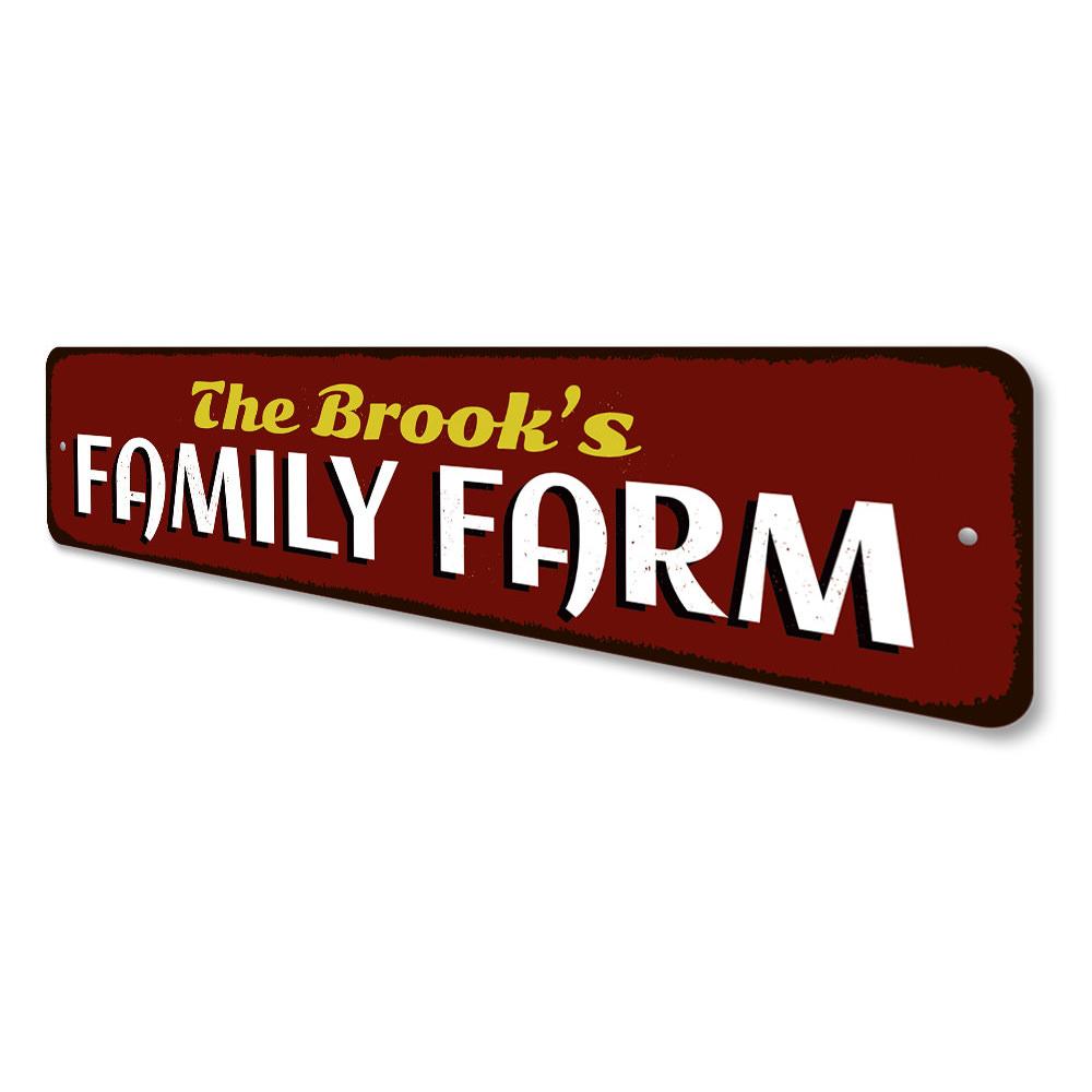 Customizable Family Farm Sign made from high-quality aluminum, featuring pre-drilled holes for easy mounting.