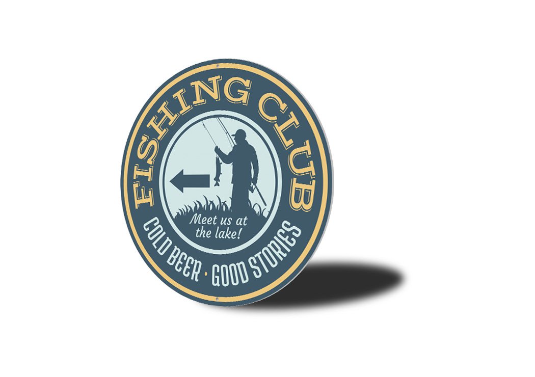 Fishing Club This Way Lake Sign made of durable aluminum, featuring a rustic design perfect for lakehouse decor.