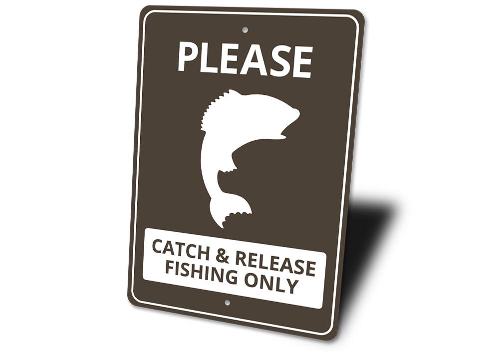 Fishing Notice Sign made of durable aluminum, featuring customizable text and pre-drilled holes for easy mounting, perfect for lakehouses.