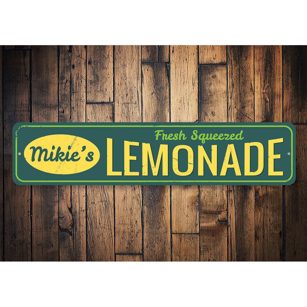 Fresh Squeezed Lemonade Sign made of high-quality aluminum, featuring vibrant colors and a beach-themed design, perfect for coastal decor.