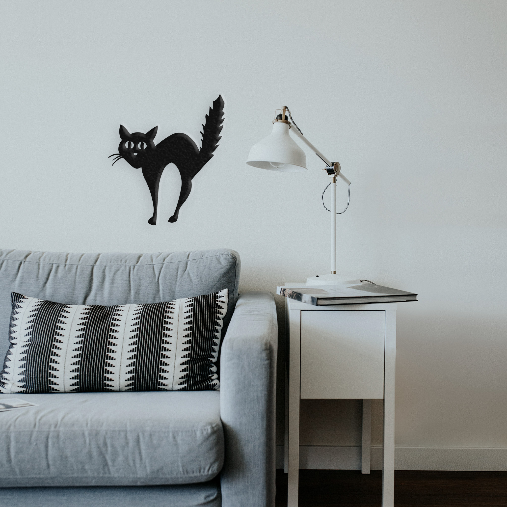 Frightened Cat metal wall art featuring a spooky design, perfect for Halloween decoration, crafted from high-quality steel with a low gloss finish.