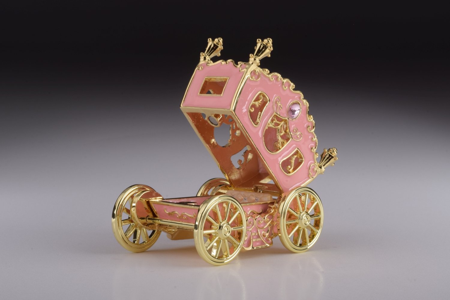 Golden Pink Carriage trinket box with Austrian crystals, handcrafted by Keren Kopal, featuring 24K gold plating.