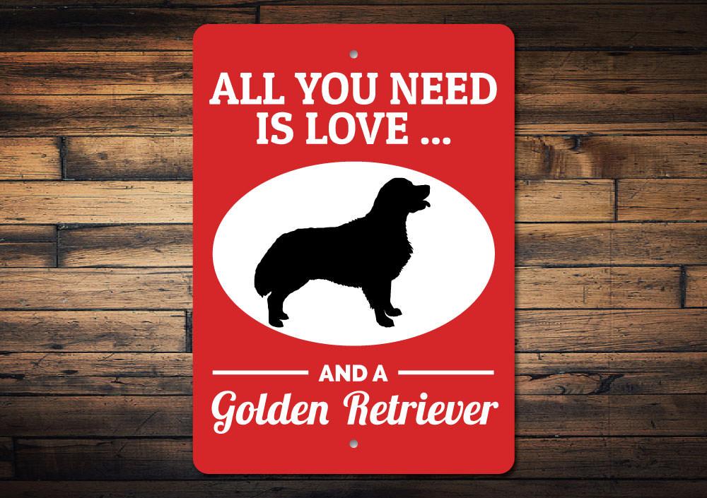 A decorative Golden Retriever sign made of high-quality aluminum, featuring a detailed design perfect for dog lovers.