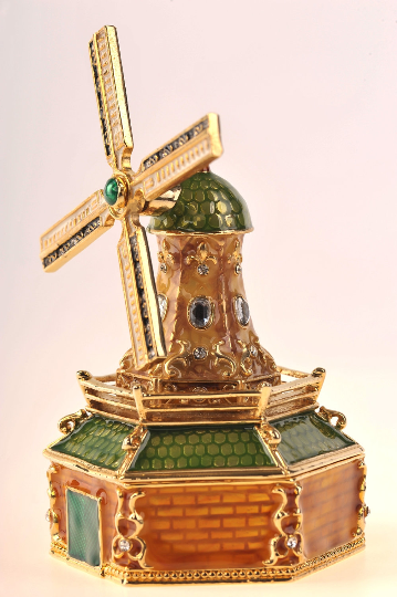 Handmade Green & Gold Windmill trinket box adorned with Austrian crystals and 24K gold plating, featuring a secure magnetic fastener.