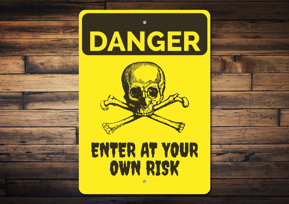 A spooky Halloween Danger Sign made of high-quality aluminum, featuring eerie designs perfect for festive decorations.