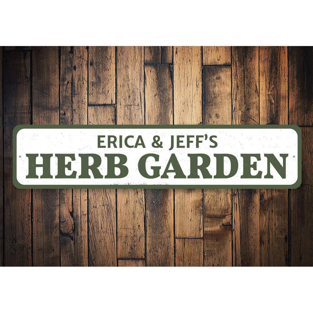 Customizable Herb Garden Sign made of high-quality aluminum, featuring pre-drilled holes for easy mounting.