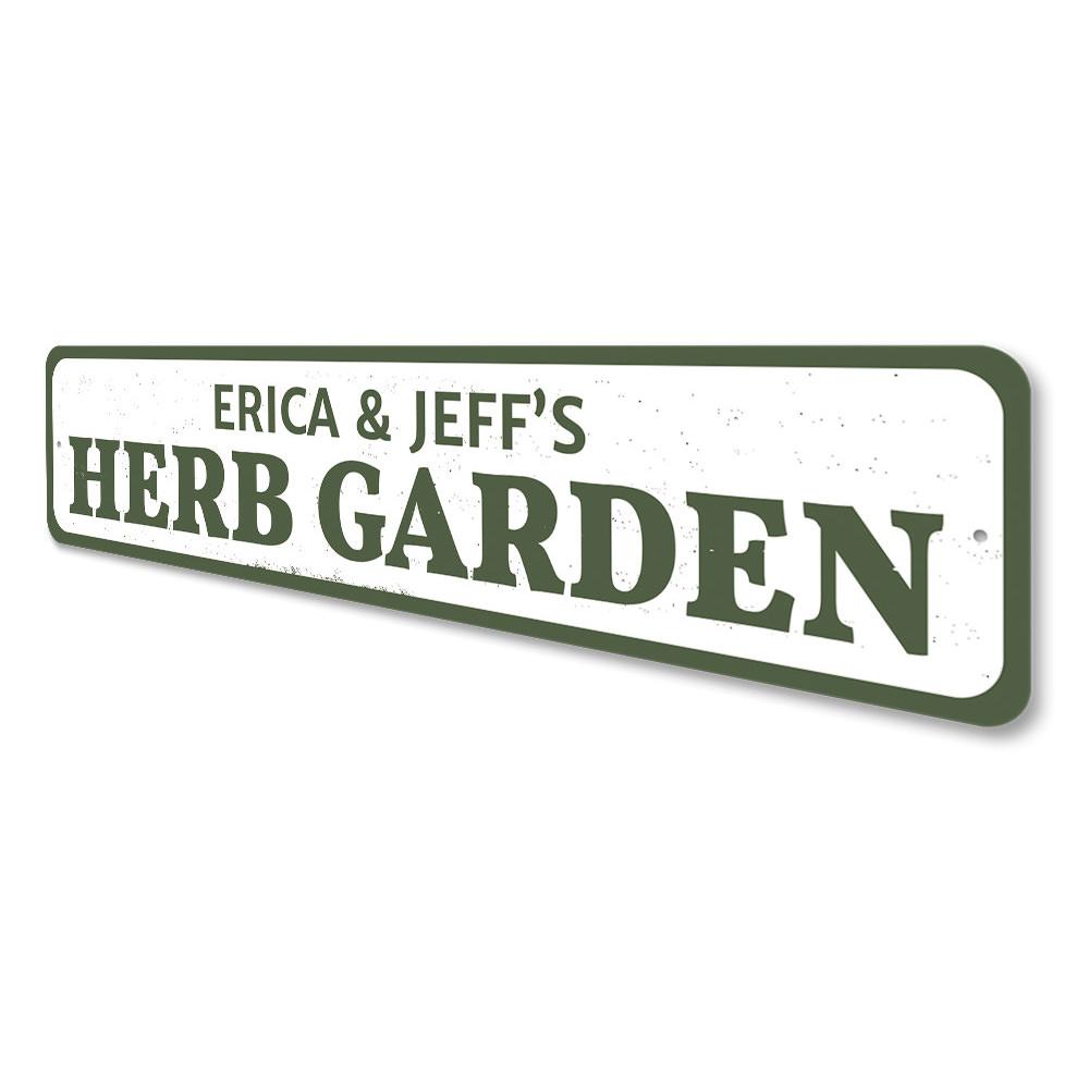 Customizable Herb Garden Sign made of high-quality aluminum, featuring pre-drilled holes for easy mounting.