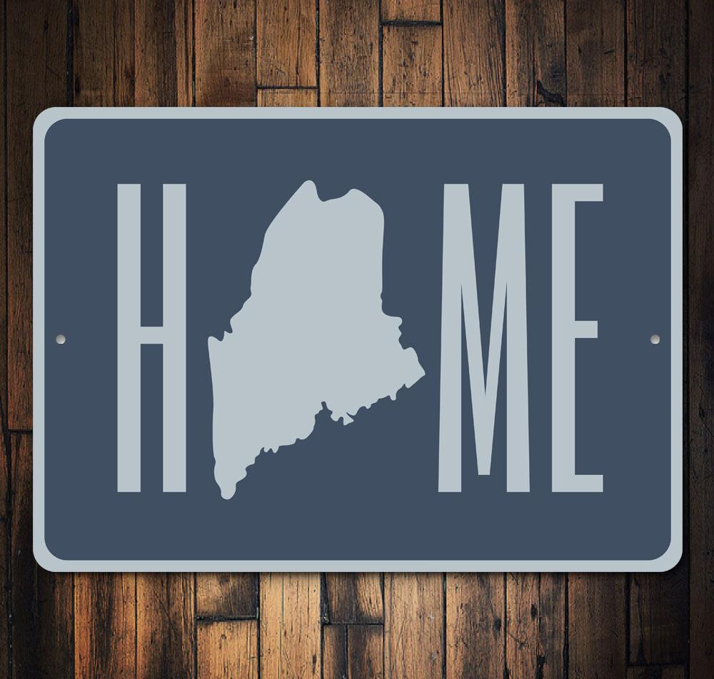 Customizable Home Maine Sign made of high-quality aluminum, featuring pre-drilled holes for easy mounting, perfect for home decor.