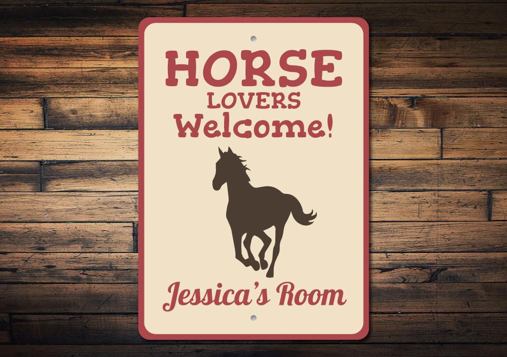 A decorative Horse Lover Sign made of high-quality aluminum, featuring customizable text and pre-drilled holes for easy mounting.