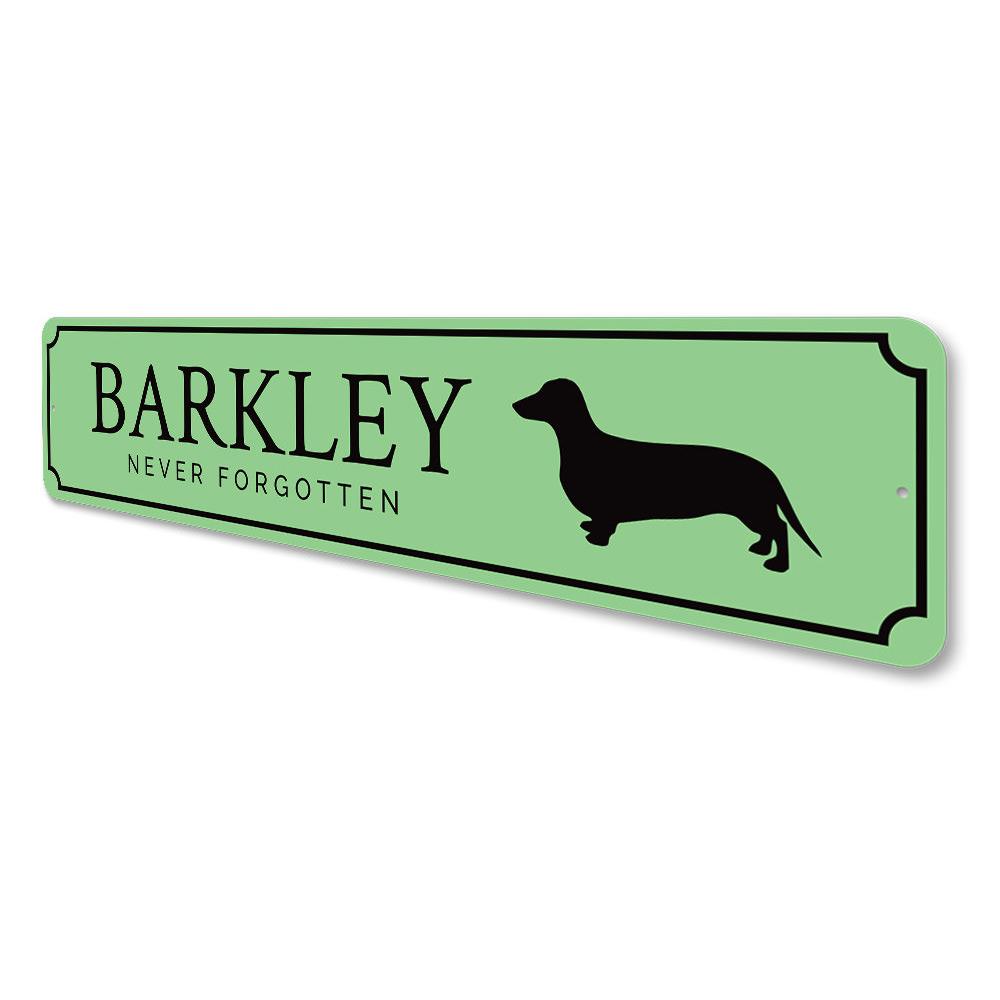 In Memory Dog Sign made of high-quality aluminum, featuring customizable text for a heartfelt tribute to a beloved pet.