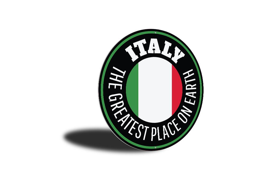 Italy Circle Sign made of high-quality aluminum, featuring a decorative design perfect for wall decor.