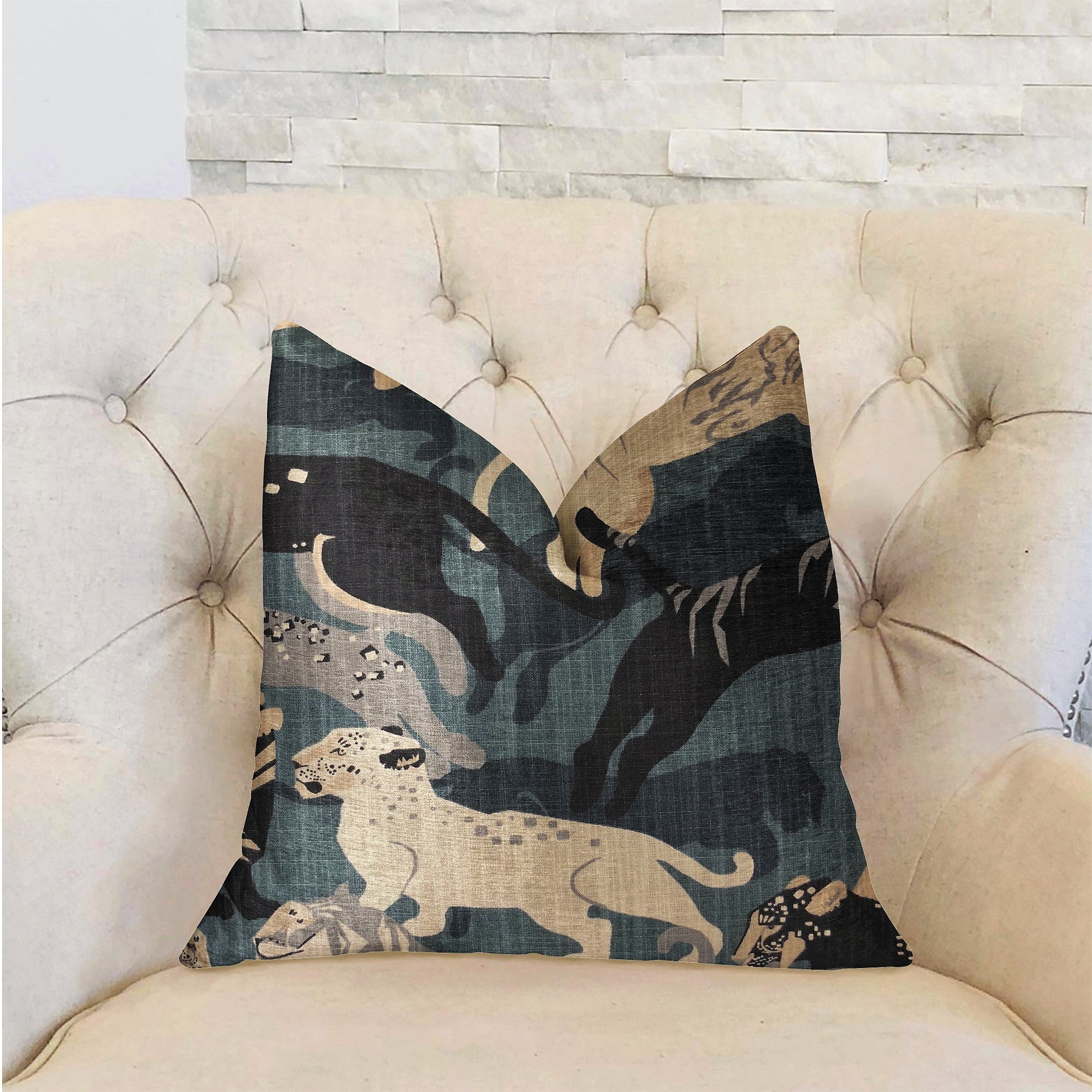 Kimono Tiger Blue and Beige Luxury Throw Pillow showcasing a vibrant animal motif with a luxurious cotton fabric.