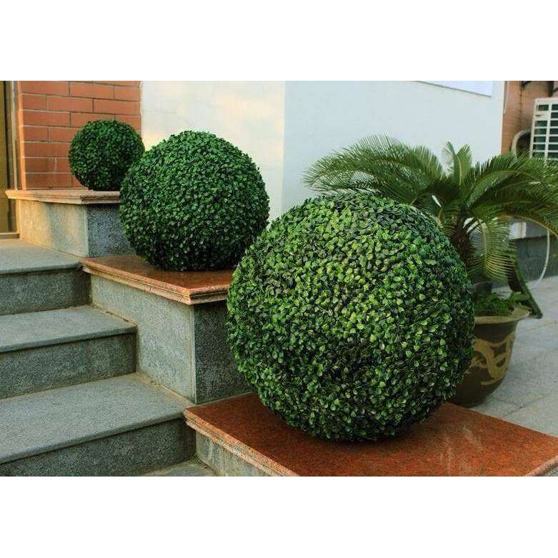 Large artificial boxwood topiary ball, 44cm in diameter, featuring dense green leaves, perfect for indoor and outdoor decoration.