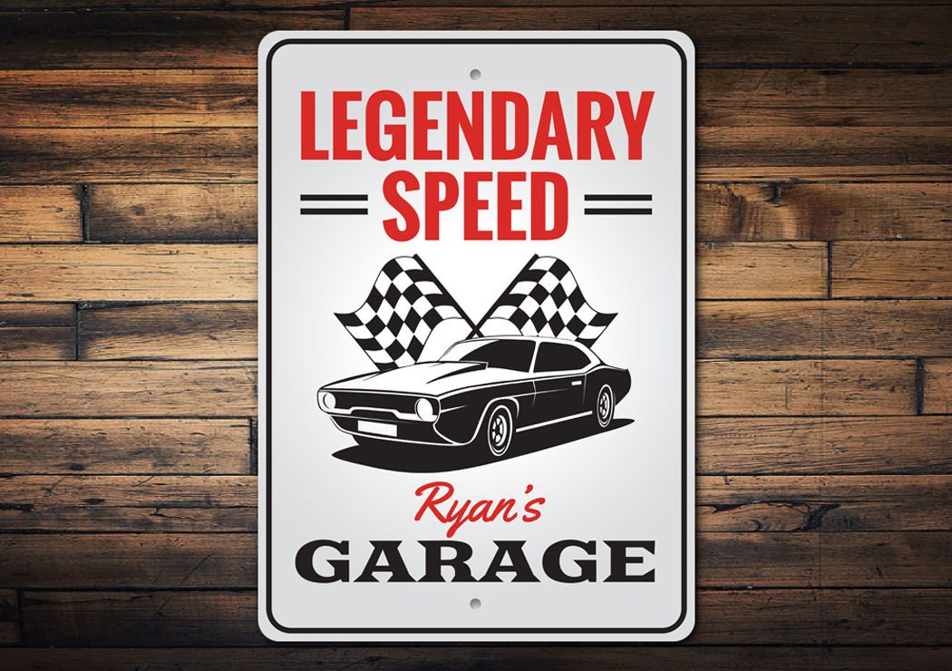 Legendary Speed Car Sign made of high-quality aluminum, featuring a vibrant design perfect for car enthusiasts and home decor.