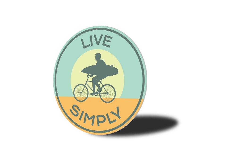 Live Simply Sign made of high-quality aluminum, featuring a coastal design perfect for beach houses and outdoor decor.