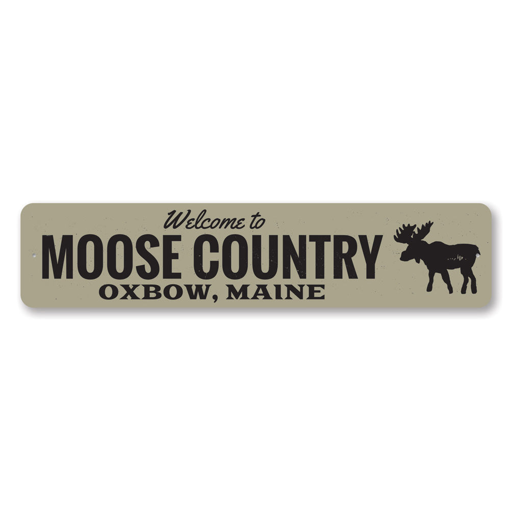 Moose Country Sign made of high-quality aluminum, featuring a rustic design perfect for lakehouse decor.