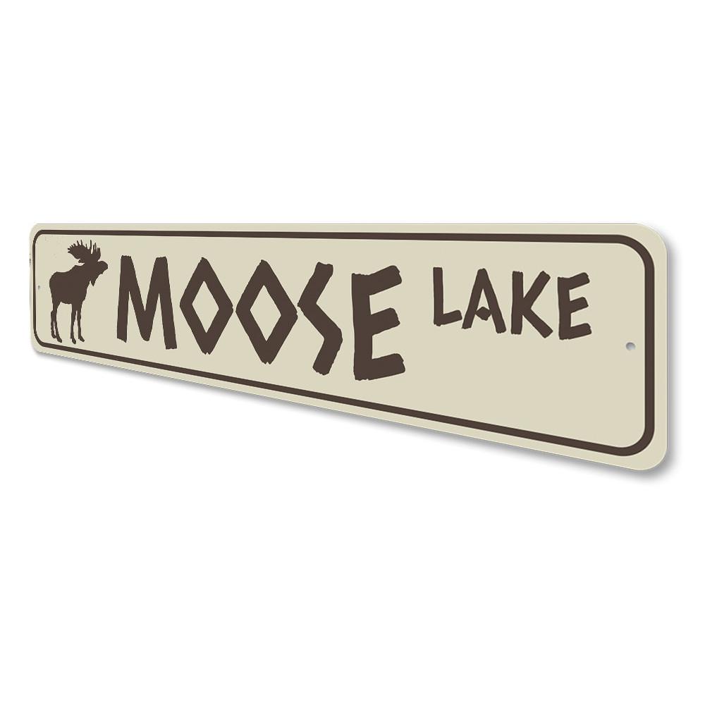 Moose Lake Sign made of high-quality aluminum, featuring a beautiful lake-themed design, perfect for lakehouse decor.