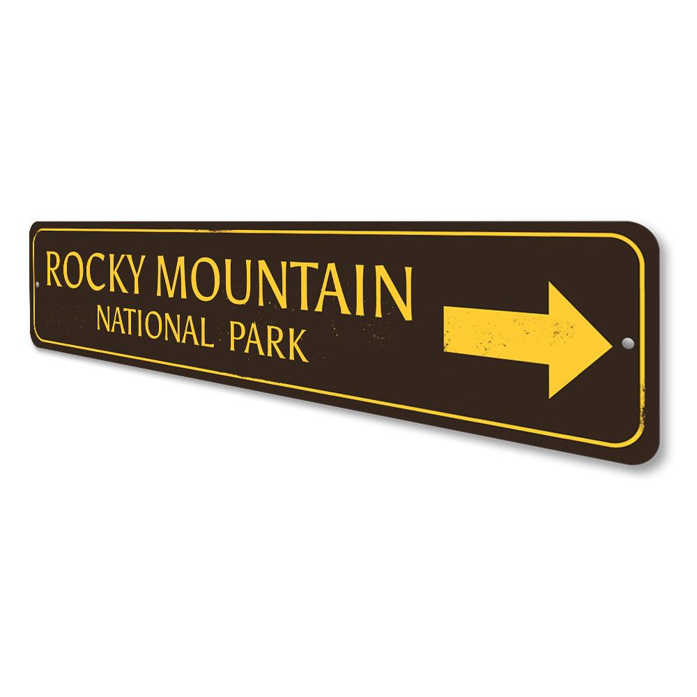 National Park Directional Arrow Sign made of durable aluminum, featuring customizable text and pre-drilled holes for easy mounting.