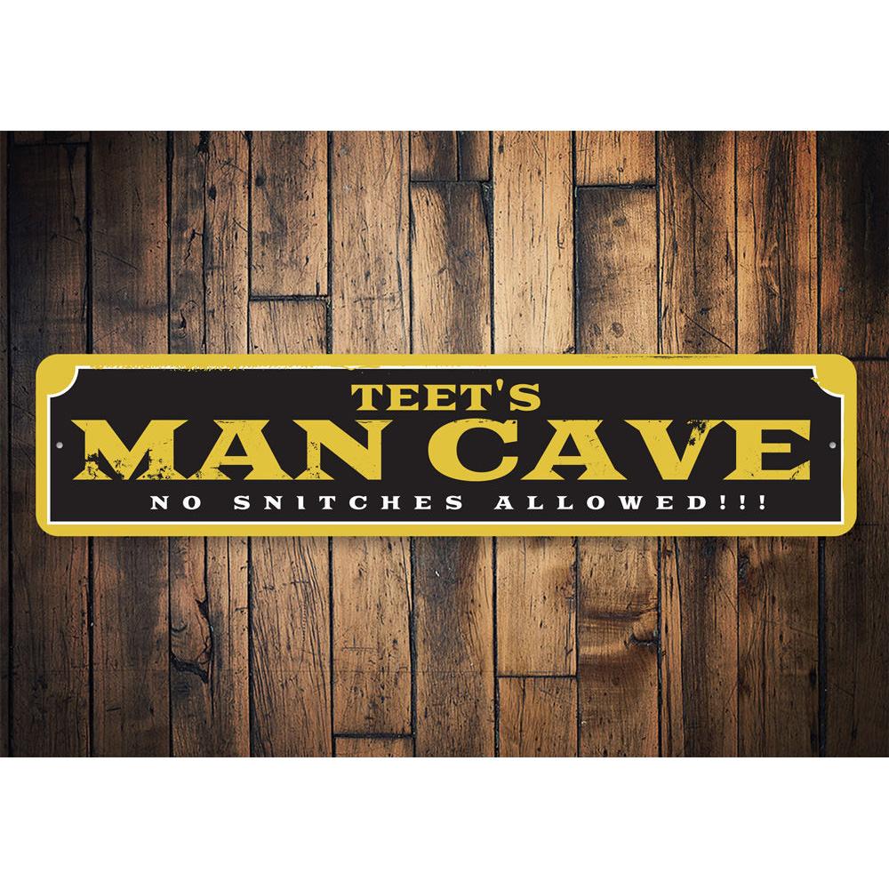 No Snitches Man Cave Sign made of high-quality aluminum, featuring a humorous design perfect for man caves.