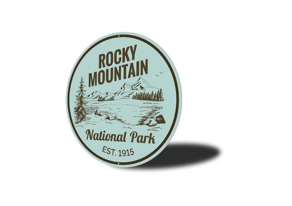 Rocky Mountain Park Sign made of high-quality aluminum, featuring a beautiful design suitable for indoor and outdoor decor.