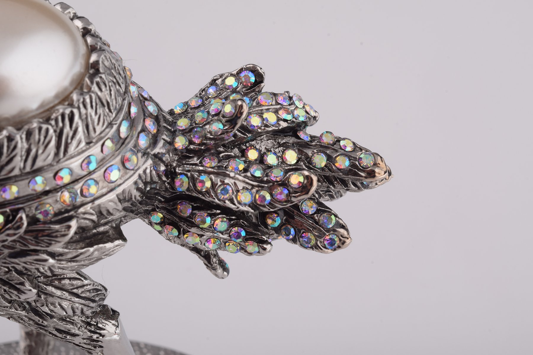 Elegant Silver Ostrich trinket box with enamel painting and Austrian crystals, showcasing a unique bee design.