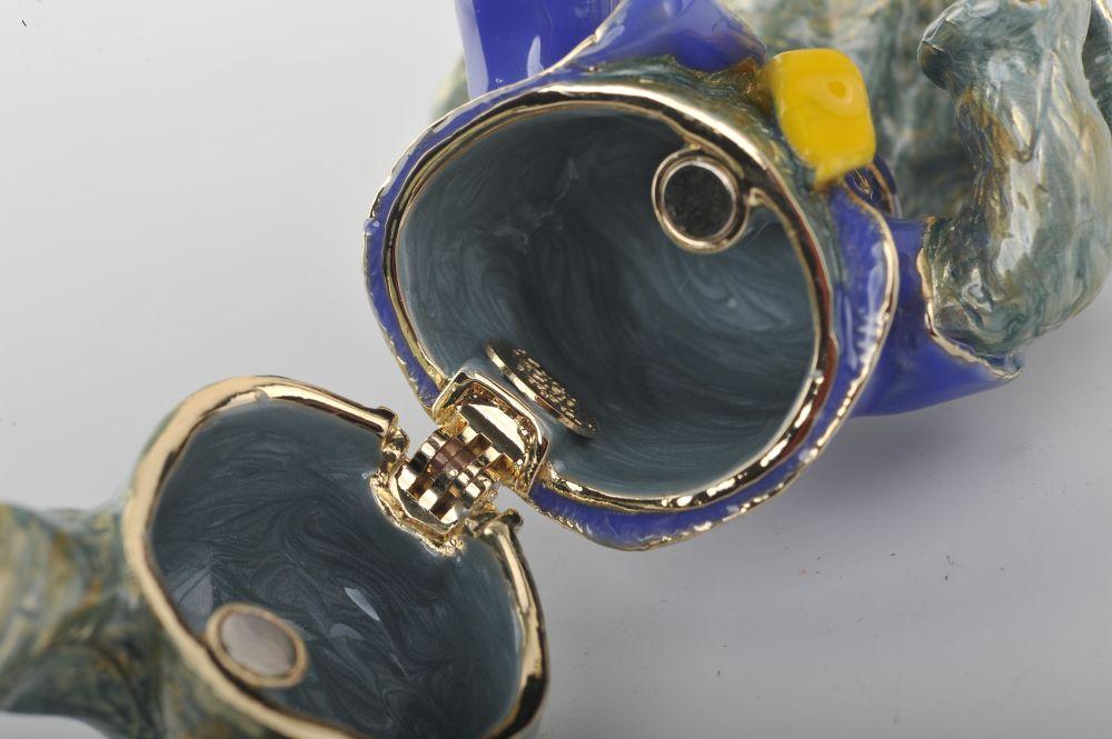 Handmade Singing Elephant trinket box with Austrian crystals and 24K gold plating, elegantly designed and painted.