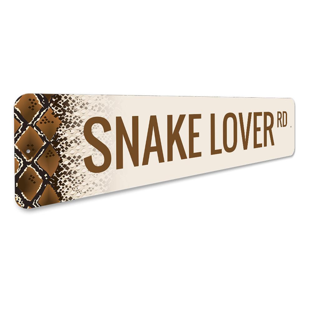 A decorative Snake Lover Street Sign made of high-quality aluminum, featuring a vibrant design perfect for snake enthusiasts.