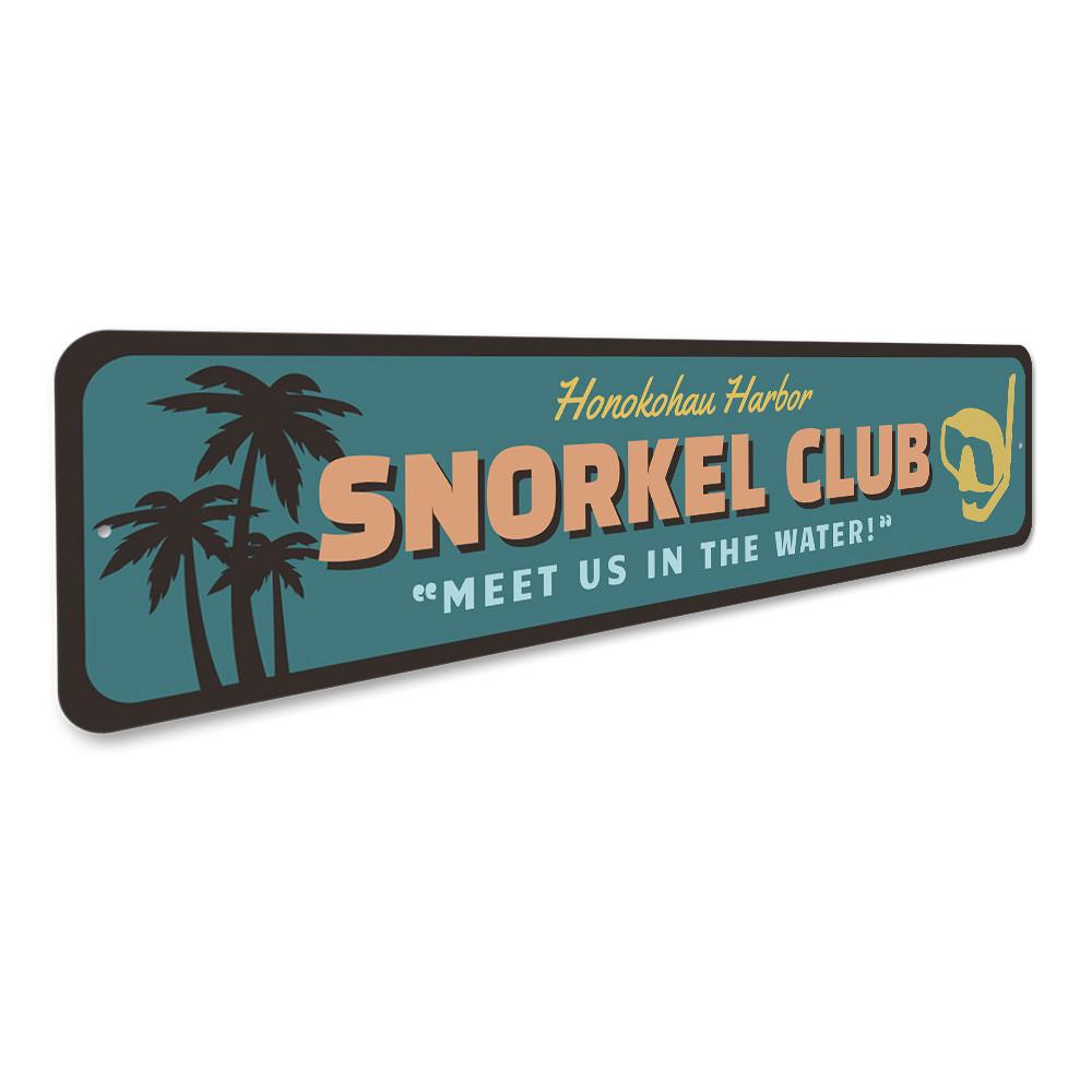 Customizable Snorkel Club Sign made of high-quality aluminum, perfect for beach-themed decor, featuring pre-drilled holes for easy mounting.