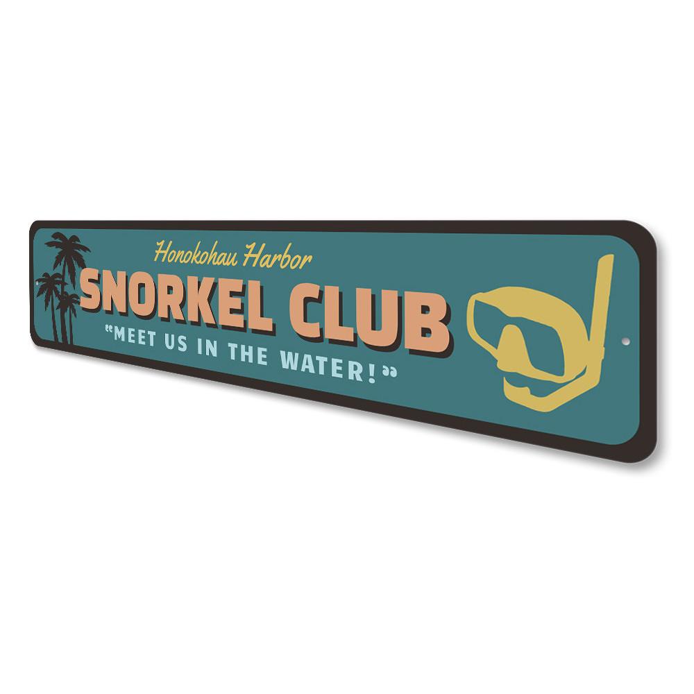 Customizable Snorkel Club Sign made of high-quality aluminum, perfect for beach-themed decor, featuring pre-drilled holes for easy mounting.