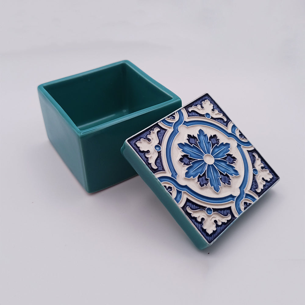 Handcrafted São Miguel Island Ceramic Box with intricate designs and vibrant colors, showcasing artisan craftsmanship.